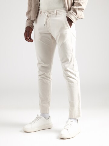 Tapered Pantaloni chino 'Phoenix' di s.Oliver in beige: frontale