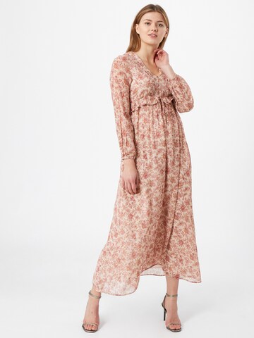 Robe Maison 123 en rose : devant