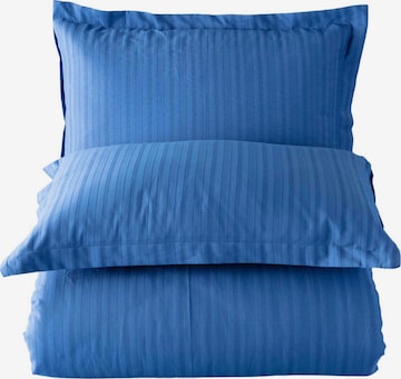 Bella Maison Duvet Cover in Blue: front
