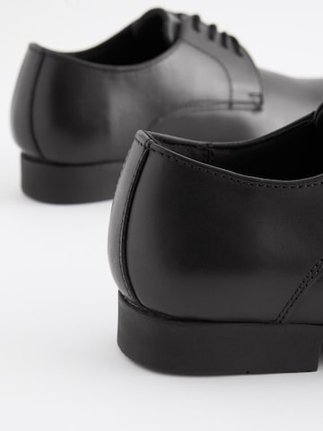 Chaussure basse Next en noir