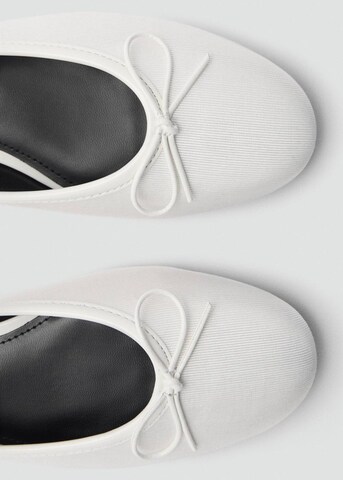 MANGO Ballerina 'Cassie' in Weiß