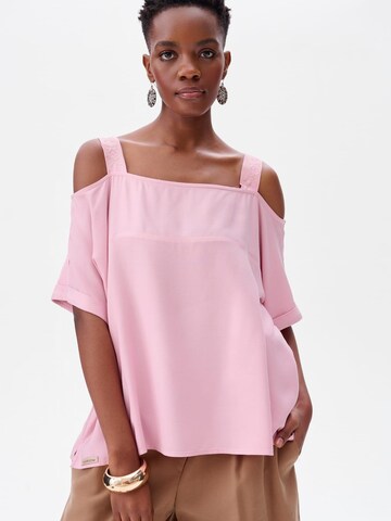 Blue Shadow Blouse in Pink
