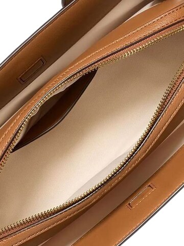 MICHAEL Michael Kors Handväska 'Michael Kors Sac bandoulière Laila Signature Small East West Vanille' i beige