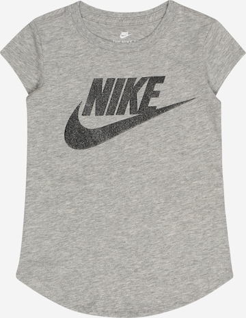 Nike Sportswear T-Shirt in Grau: predná strana