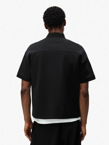 BershkaMajica 'INTERLOCK' - crna boja