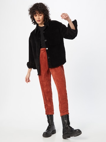 Coupe slim Pantalon à pince MORE & MORE en orange