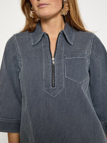 minus - Vestido 'Channi' en azul