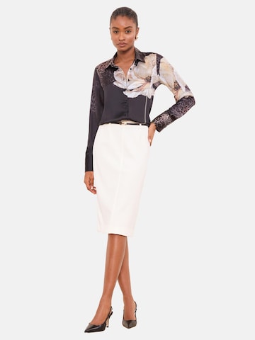 Lipsy Bluse in Braun: Vorderseite