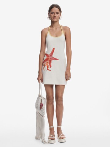 Abito da spiaggia 'Starfish Knotted' di Desigual in bianco
