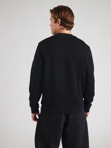 GUESS Sweater in Black