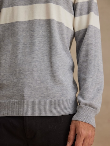 Pull-over 'Ludwig' DAN FOX APPAREL en gris