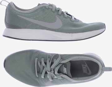 NIKE Sneakers & Trainers in 41 in Green: front