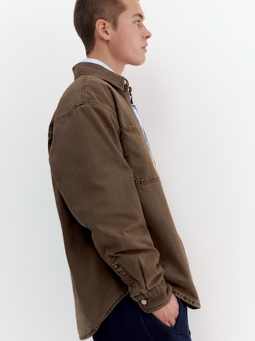 Pull&Bear Tussenjas in Bruin