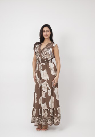 Elara Kleid in Braun: Vorderseite