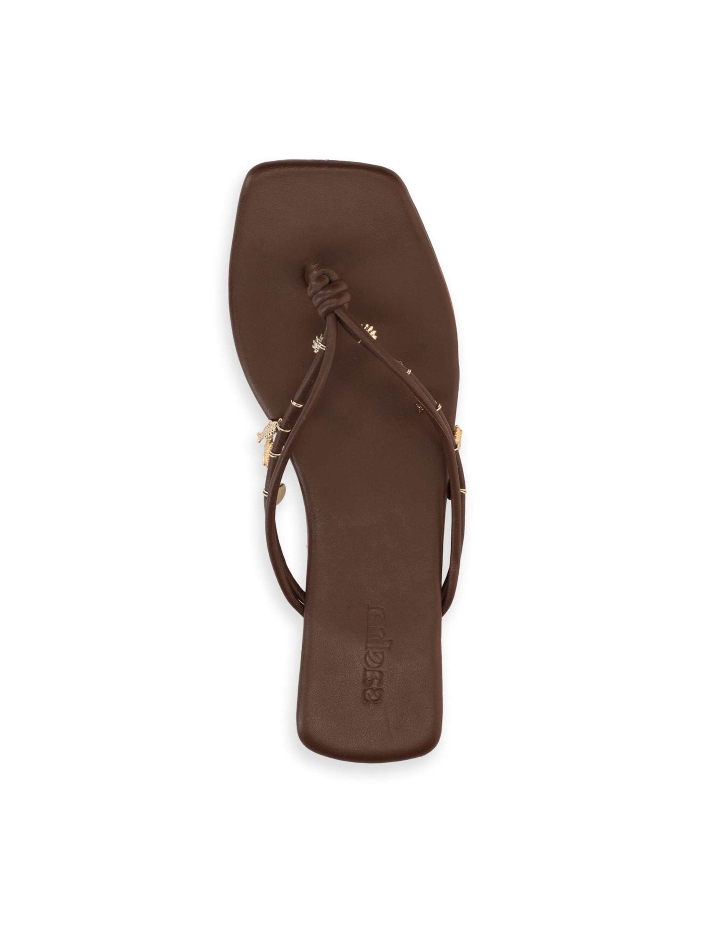 Tongs SACHA en marron