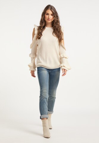 IZIA Sweater in White