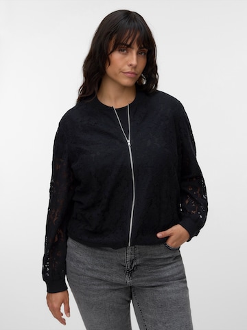 Vero Moda Curve Átmeneti dzseki 'VMCHONEY' - fekete: elől