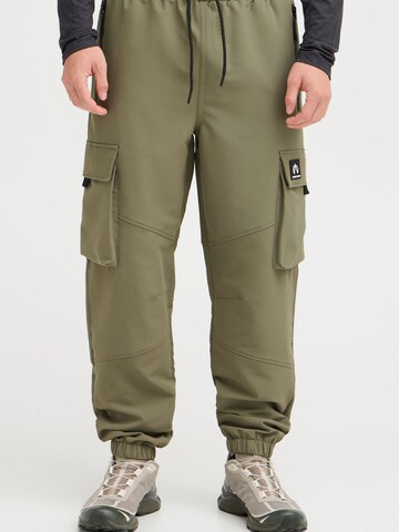 North Bend - Tapered Calças cargo 'Toni' em verde: frente