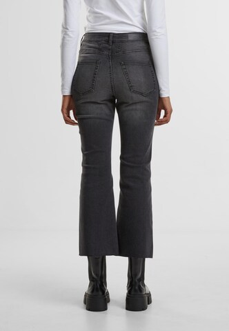 Urban Classics Flared Jeans in Schwarz