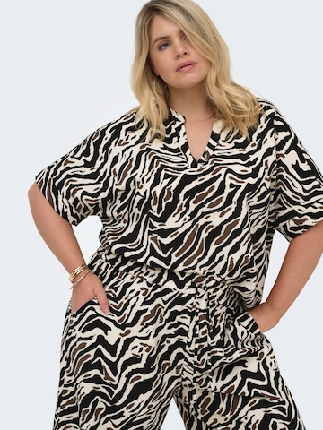 ONLY Carmakoma - Blusa 'CARElite' en negro