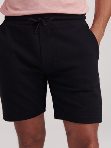 Shiwi Regular Shorts 'Steve' in Schwarz