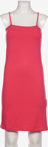 Olsen Dress in M in Pink: front