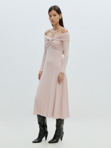 EDITED Kleid 'Eriko' in Pink: predná strana