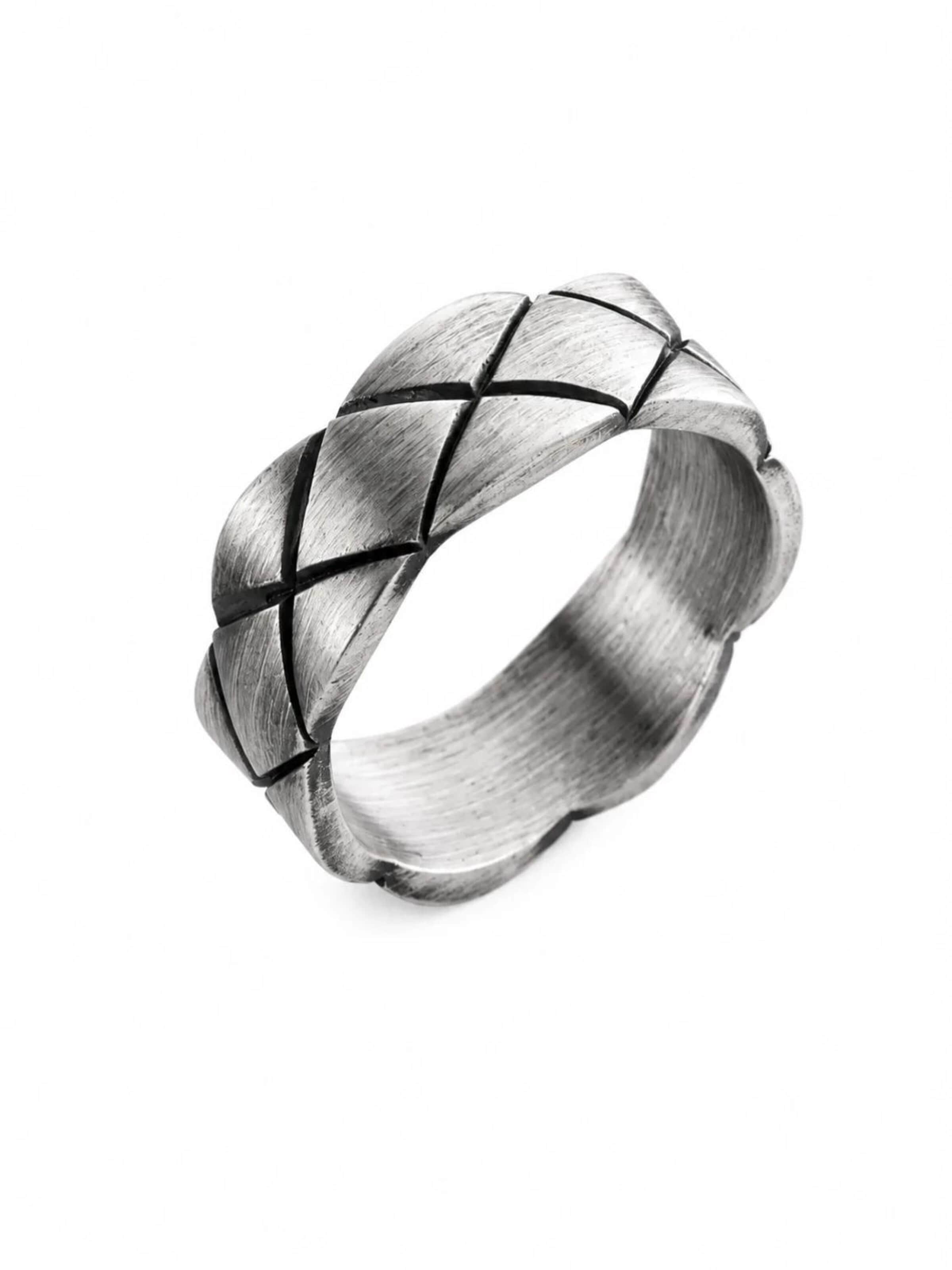 REYTEL Ring 'BREUK' i silver: framsida