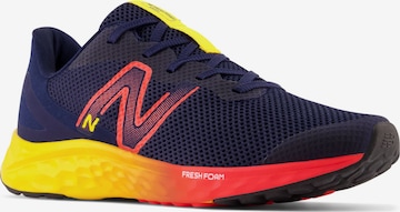 new balance Sportschoen ' Arishi v4' in Blauw