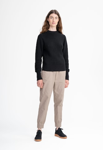 MELA Neulepaita 'Gauri' värissä musta