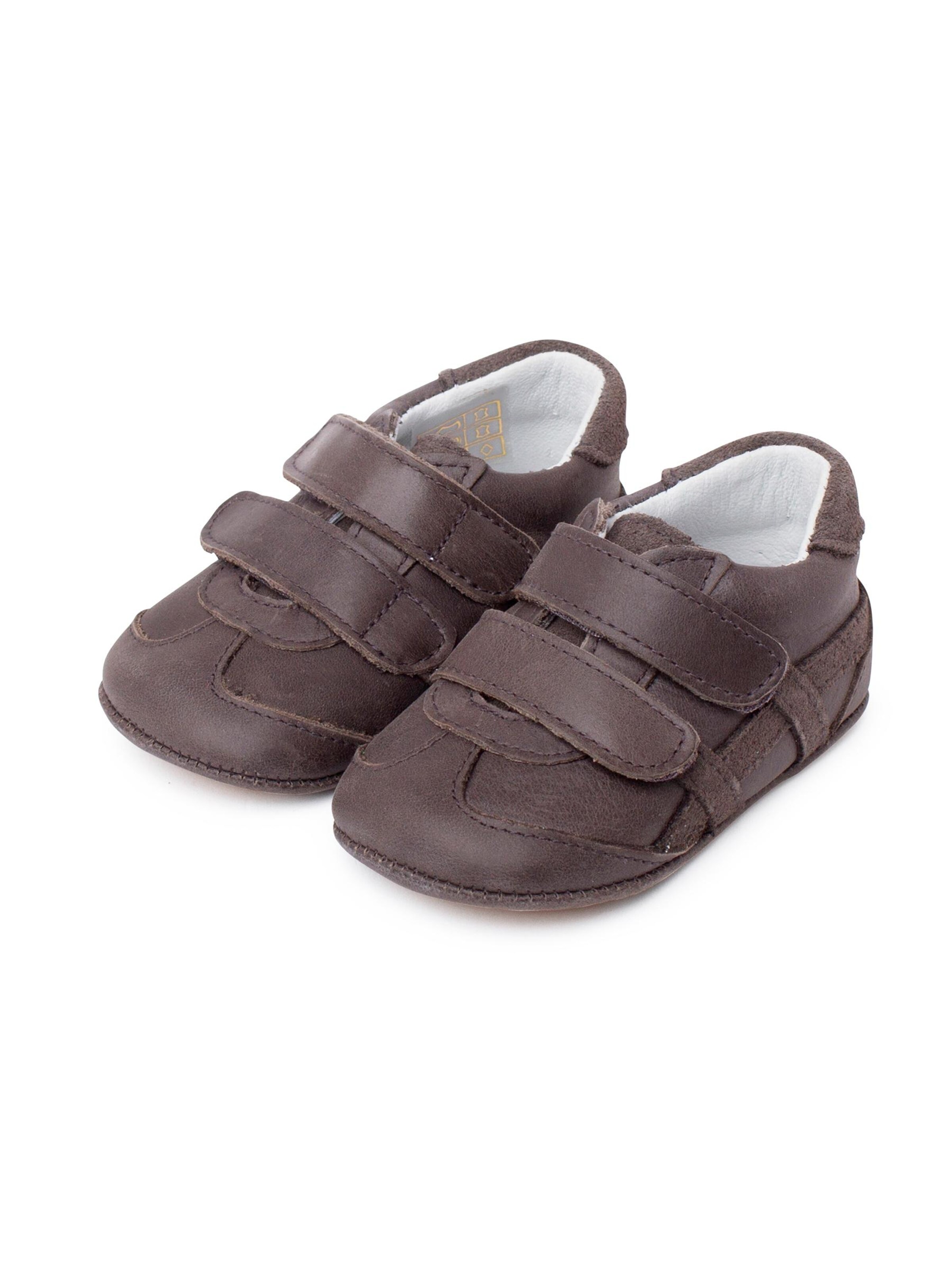 Pisamonas Trainers in Brown