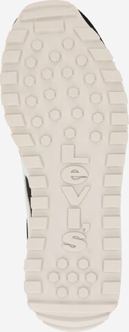 LEVI'S ® Sneakers laag 'STRYDER RED TAB' in Zwart