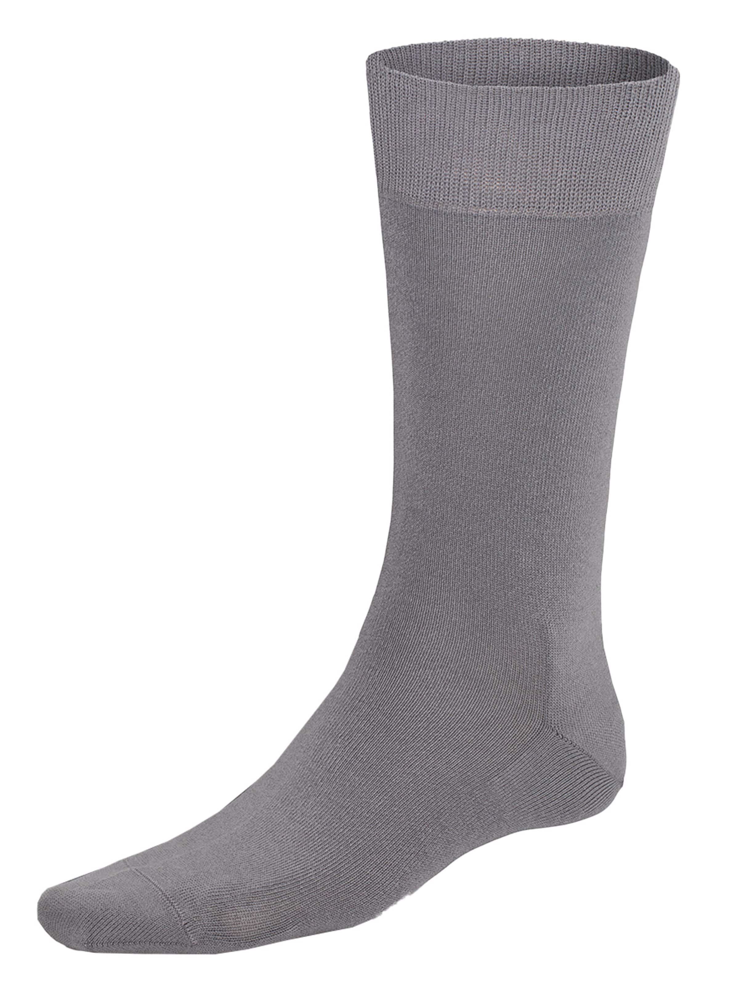 Chaussettes 'Longlife' KUNERT en gris : devant