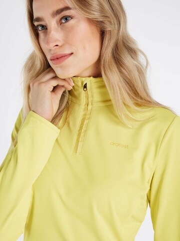 PROTEST Sportsweatshirt 'FABRIZ' in Gelb