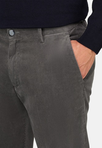 Boggi Milano Slim fit Chino trousers in Grey: front