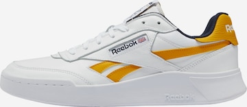 Baskets basses 'Club C Revenge Legacy' Reebok en blanc : devant