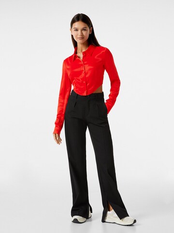 Camicia da donna di Bershka in rosso