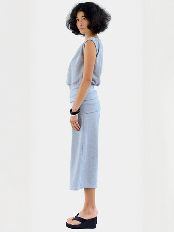 Résumé Top ' NaomiRS ' in Grey: side