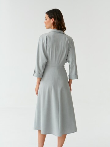 TATUUM Kleid in Grau
