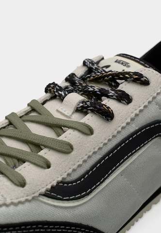 Sneaker bassa 'Super Lowpro' di VANS in nero