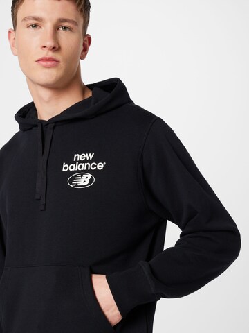 new balance Sweatshirt 'Essentials' in Schwarz