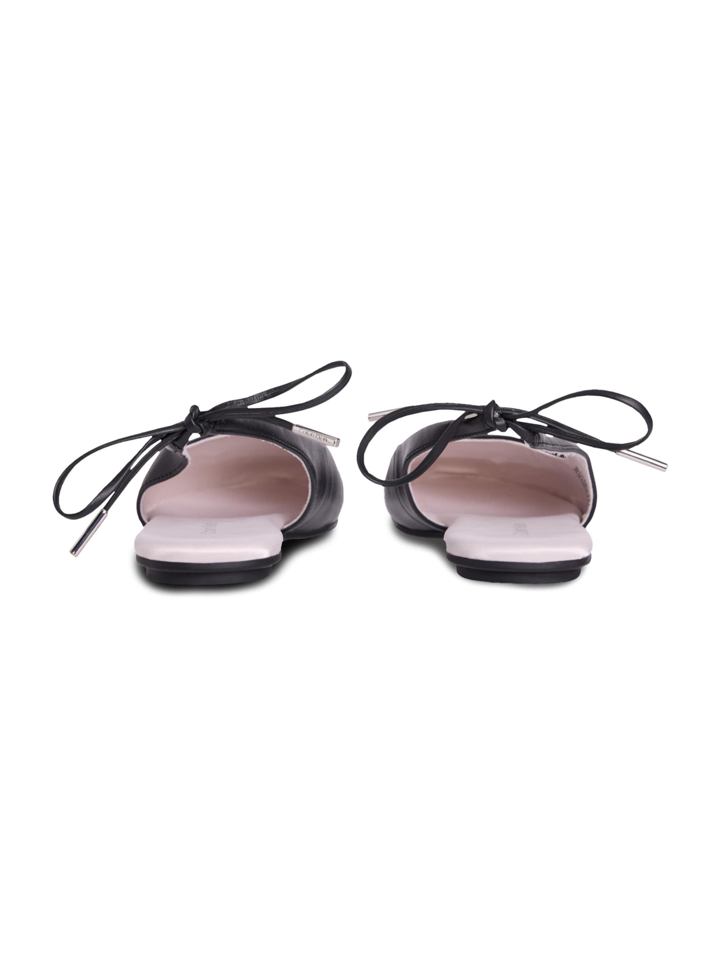 Calvin Klein Балерина с каишка в черно