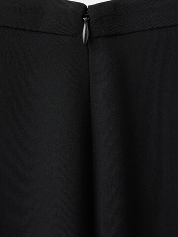 MANGO Zvonový Kalhoty s puky 'IGUANA' – černá