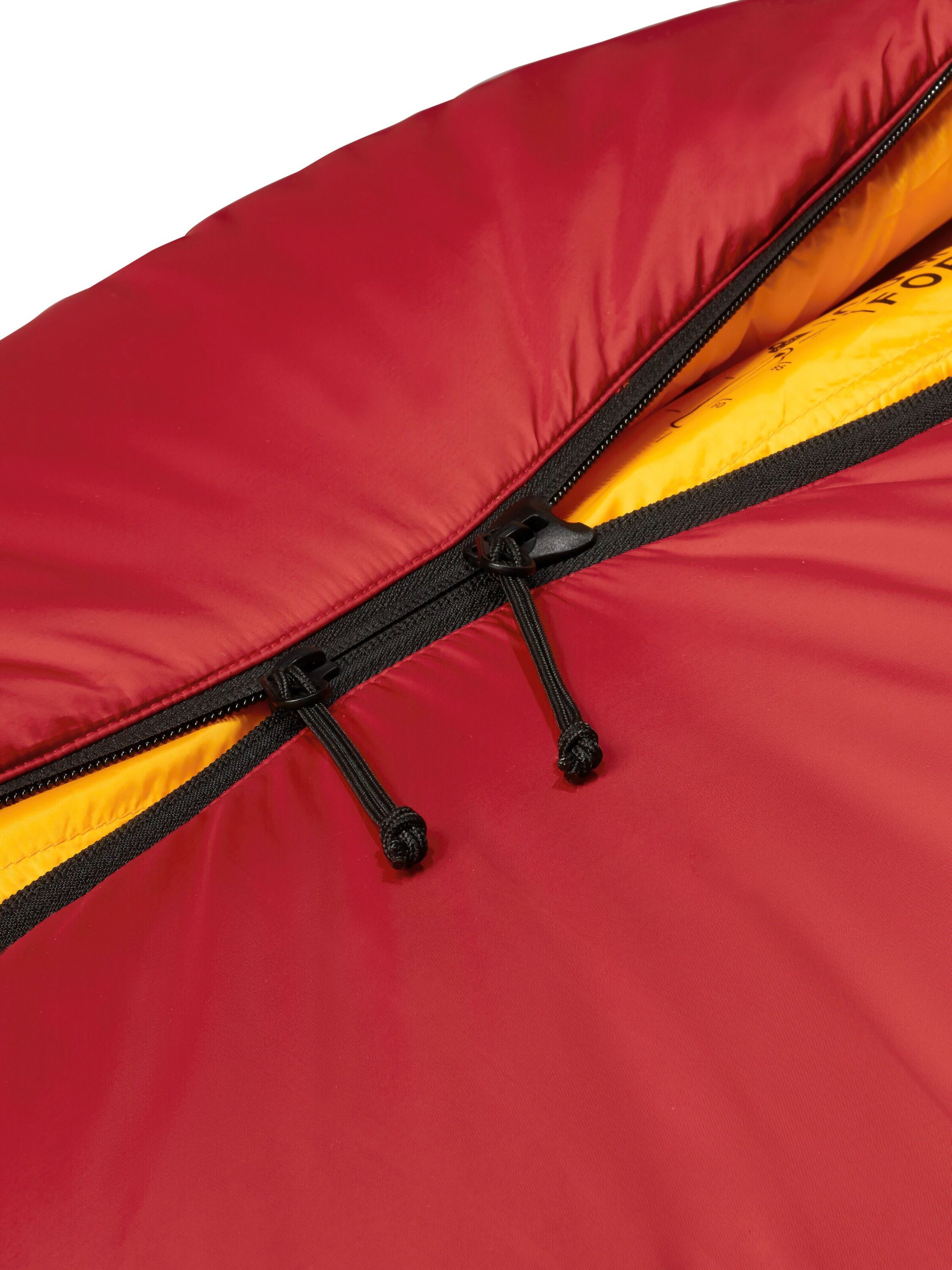 MAMMUT Sleeping Bag in Red