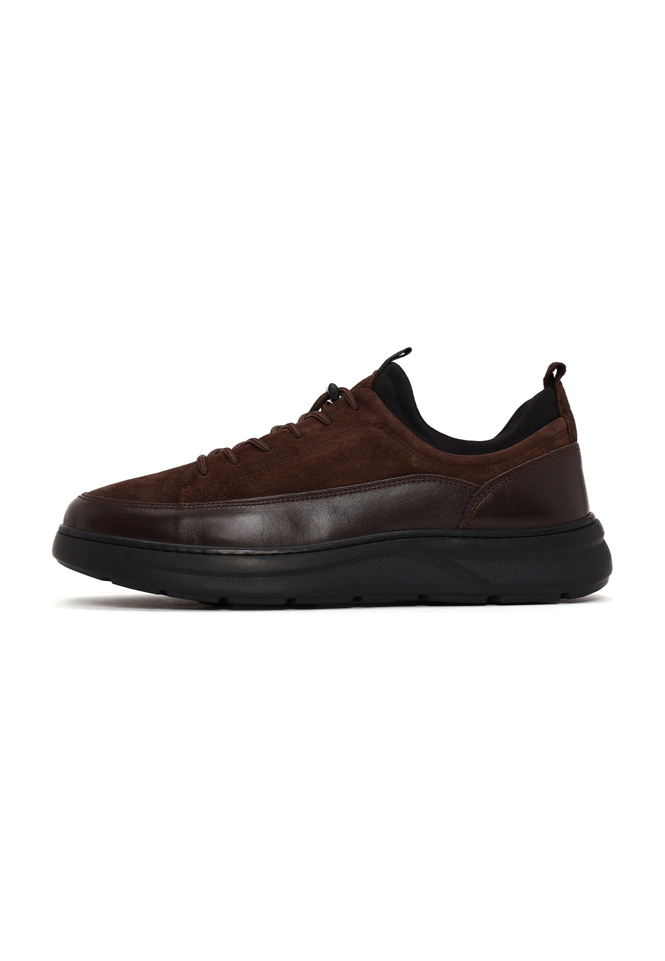 Derimod Sneaker in Braun: Vorderseite