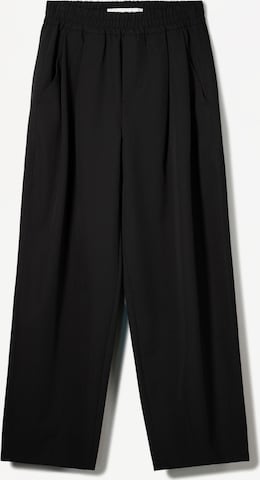 Bershka Bukser med lægfolder i sort: forside