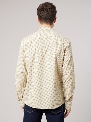 Coupe regular Chemise Deeluxe en beige