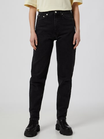 WEEKDAY Tapered Jeans 'Lash Extra High' in Black: front
