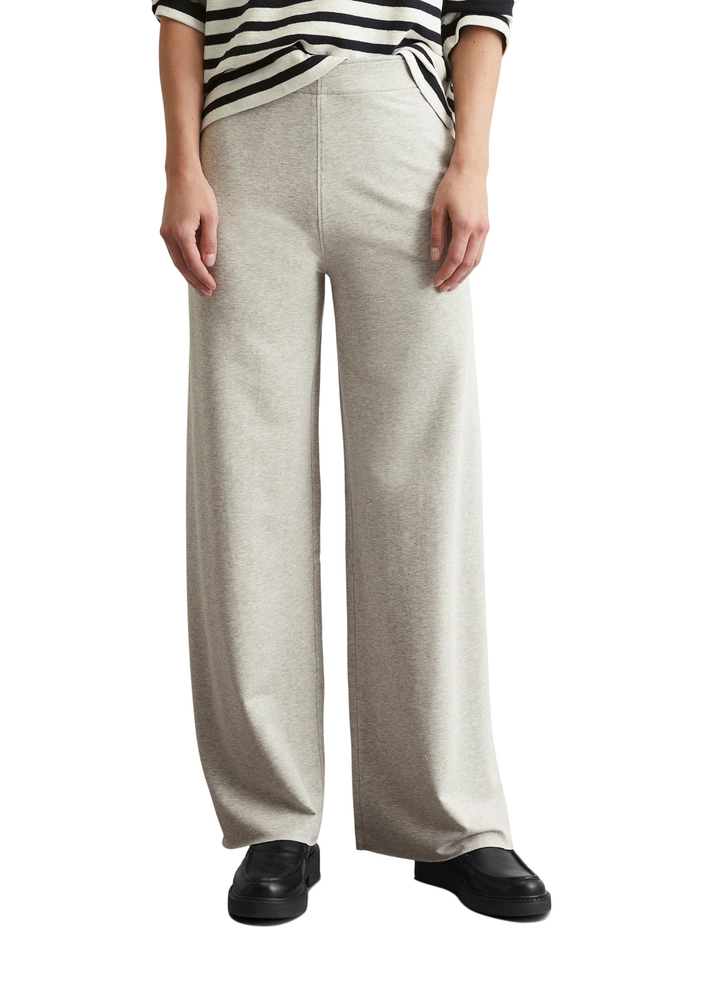 Marc O'Polo Regular Pants in Grey: front