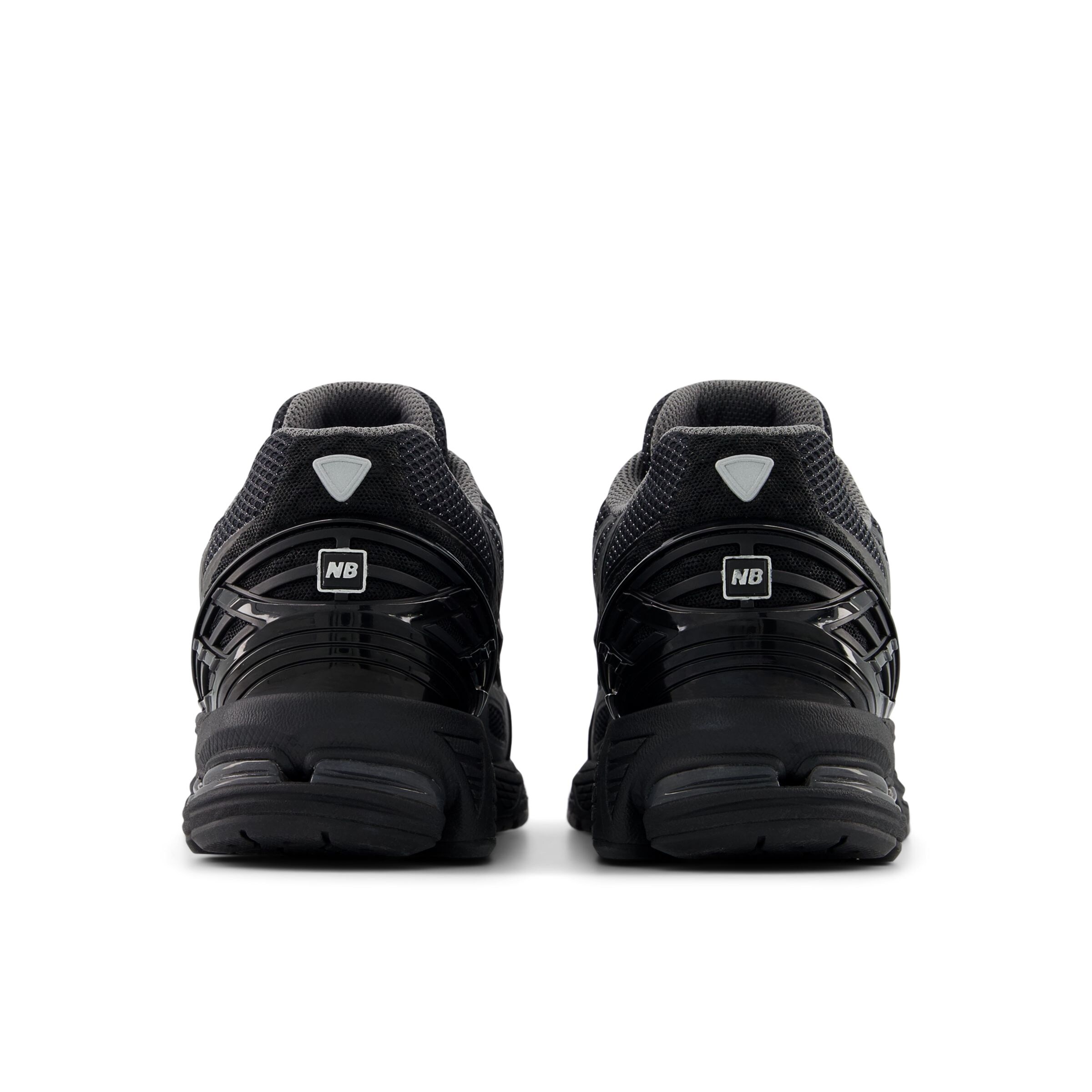 Sneaker bassa '1906W' di new balance in nero